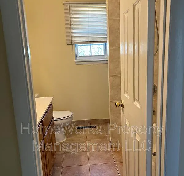 462 Norvelle Ct — Photo 34