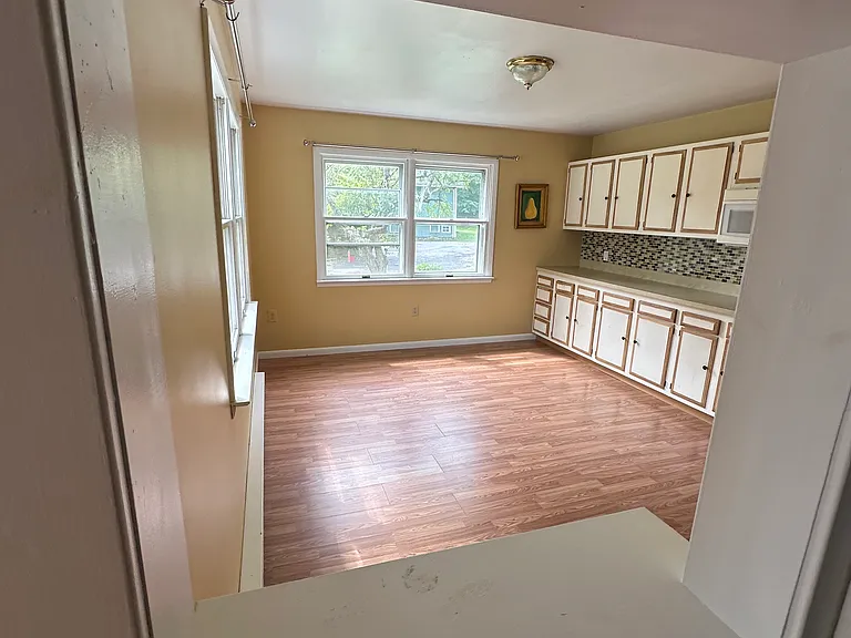 Dutch Barn Dr — Photo 9