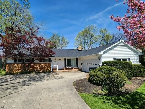 23505 Fairmount Blvd, Beachwood, OH 44122