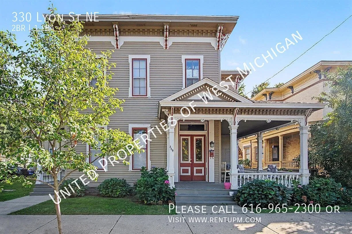 Available Now! | 2 bedroom, 1.5 Bathroom Lower Level Apartment in the Heritage Hill Neighborhood ... — Photo 1