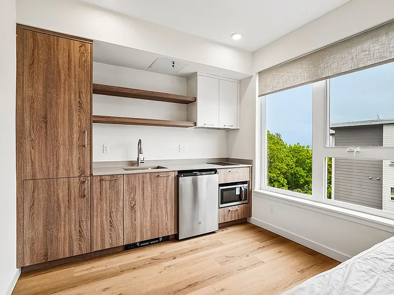 Brand-New Studio Near UW | Furnished Options & Luxury Amenities at Graceland Apartments Seattle — Photo 79