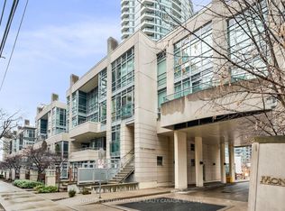 21 Olive Ave E #112, Toronto, ON M2N 4N4