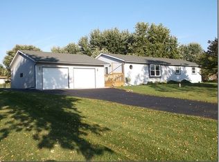 14N582 Bonnie Ln, Elgin, IL 60124