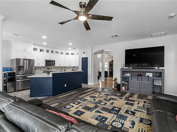 2nd image of 2817 NE 2nd Pl