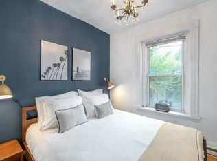 12 Foster St #2R, Boston, MA 02109