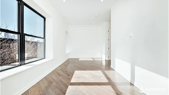 Rented by Nooklyn NYC LLC | media 45