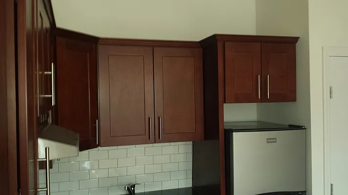 Rented by Obiajula Ugbomah, LREB | media 13