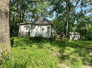 7049 E Maple Bend Ct, Monticello, IN 47960
