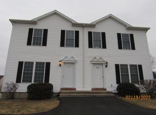 318 Sunset Dr #320, Selinsgrove, PA 17870