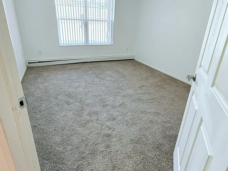 Old Orchard Apartments — Photo 32
