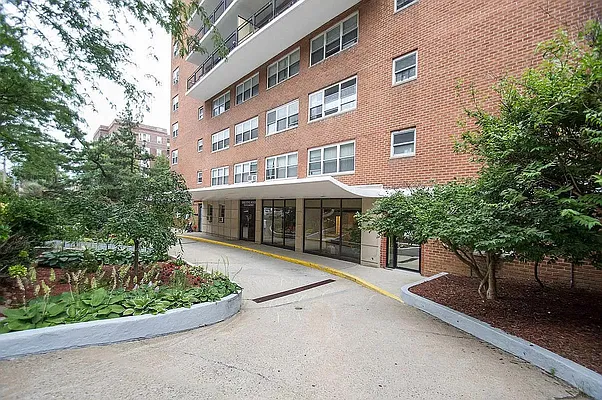 Rented by Rhona Realty | media 24