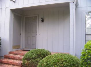 4 Dogwood Ter APT D, Pinehurst, NC 28374
