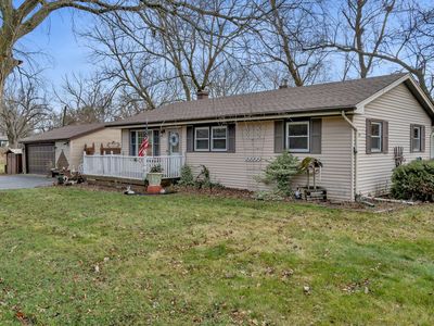6101 Stonewall Ave, Downers Grove, IL, 60516