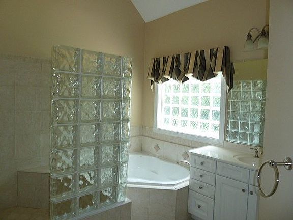 Downstairs Master bath