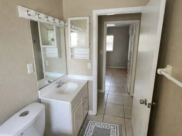 2085 Nottingham Rd — Photo 11