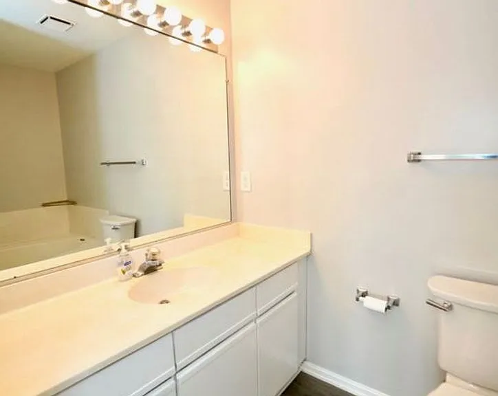 5630 Ringwood Dr #F — Photo 29