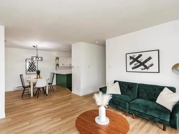 9117 Villaridge Ct APT F, Saint Louis, MO 63123
