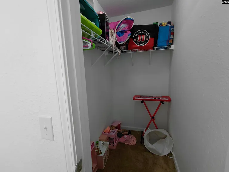 836 Chariot Way — Photo 12
