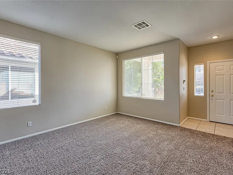 10054 Cambridge Blue Ave — Photo 4