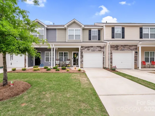 12221 Whiteside Dr, Charlotte, NC 28278