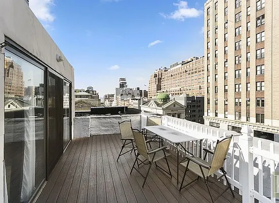 Rented by Corcoran | media 13