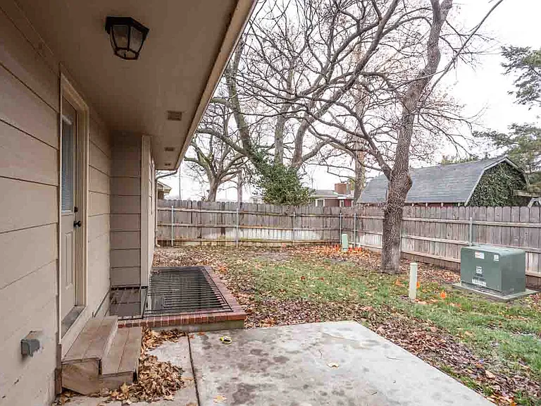 406 N Colorado Ave #F — Photo 30