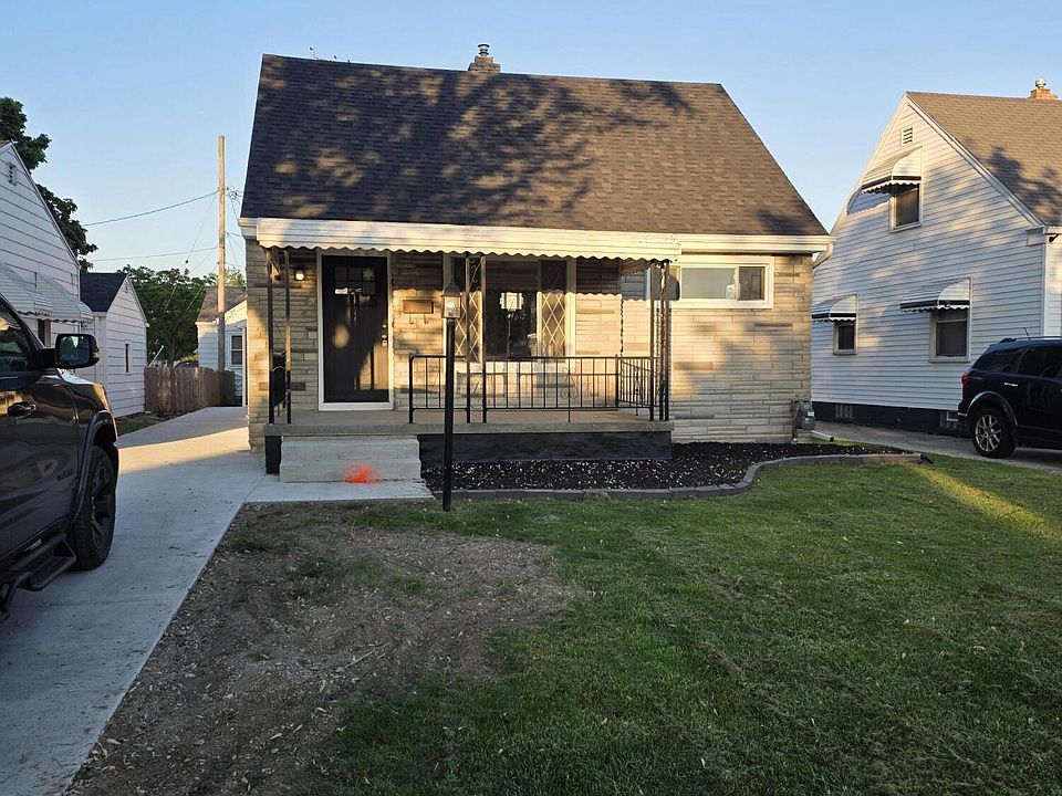 1st image of 4618 288th St