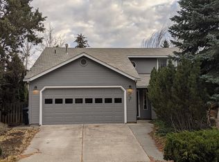 20757 Gallop Rd, Bend, OR 97701