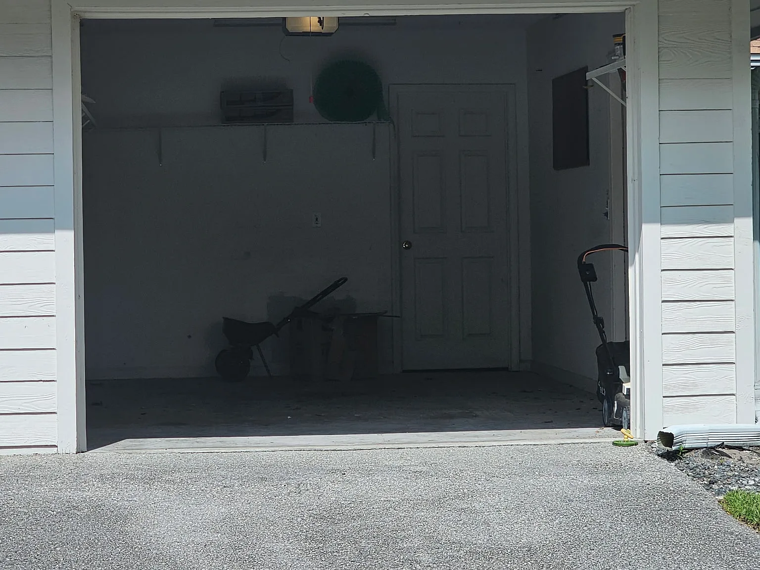2 bed, 1188 sqft, $1,850 — Photo 2