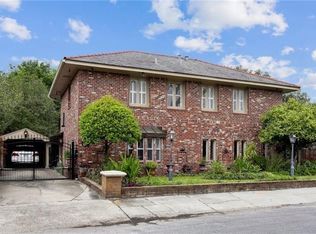 6465 Oakland Dr, New Orleans, LA 70118