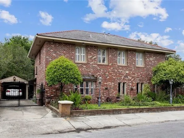6465 Oakland Dr, New Orleans, LA 70118