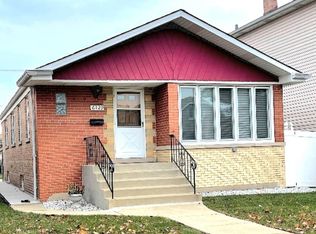 6129 S Parkside Ave, Chicago, IL 60638