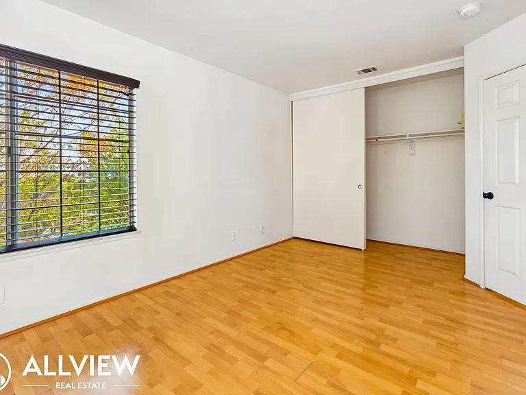 2 Sentinel Pl — Photo 18