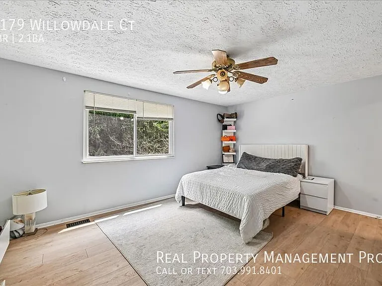 8179 Willowdale Ct — Photo 11