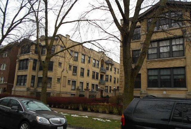 2nd image of 5514 S Cornell Ave APT 1W