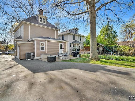 5th image of 3105 Edgar Ave