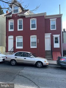 1048 Cherry St, Reading, PA, 19602