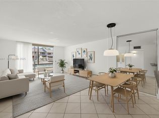 3550 NE 169th St APT 112, North Miami Beach, FL 33160