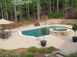 1055 Richmond Glen Cir, Milton, GA