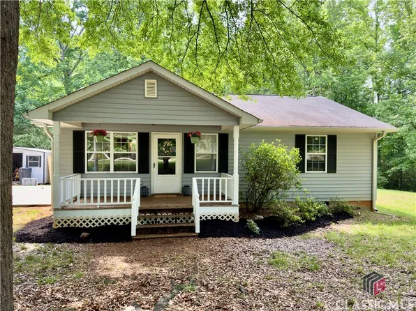 27 Adam King Road, Winterville, GA 30683