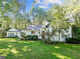 1201 Lyndale Dr, Alexandria, VA 22308