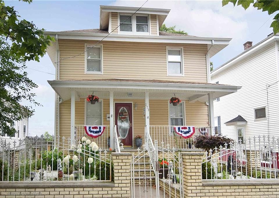 1st image of 279 New York Ave