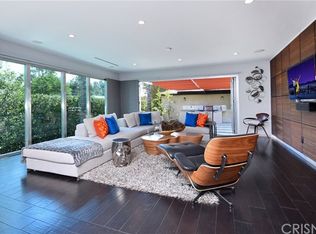 16810 Margate St, Encino, CA 91436