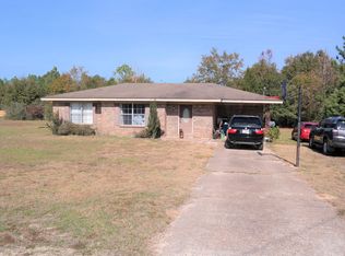 1414 Sexton Rd, Defuniak Springs, FL 32433