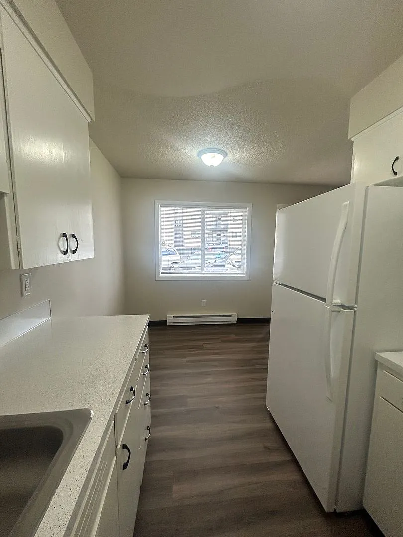 4th Plain Court Apartments — Photo 4