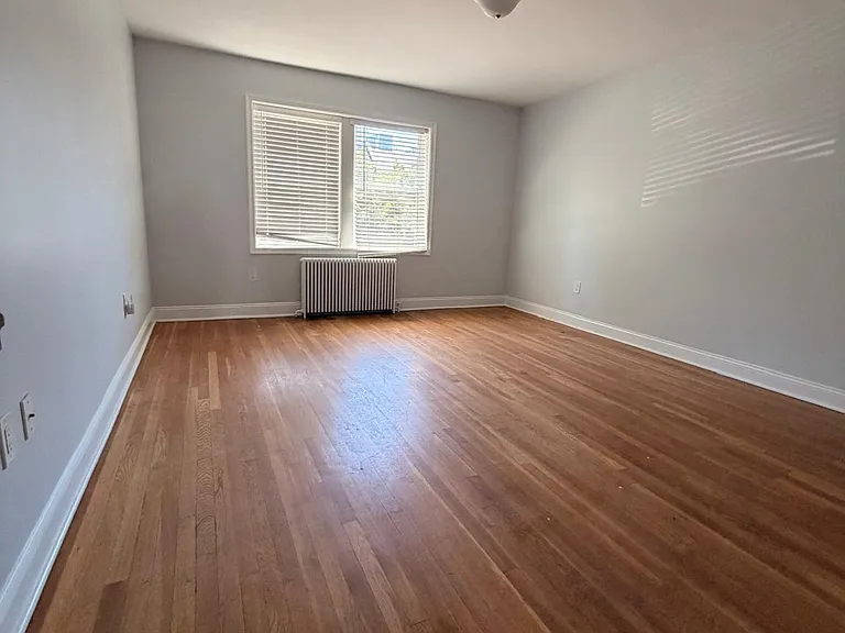 1228 Raum St NE #1 — Photo 6