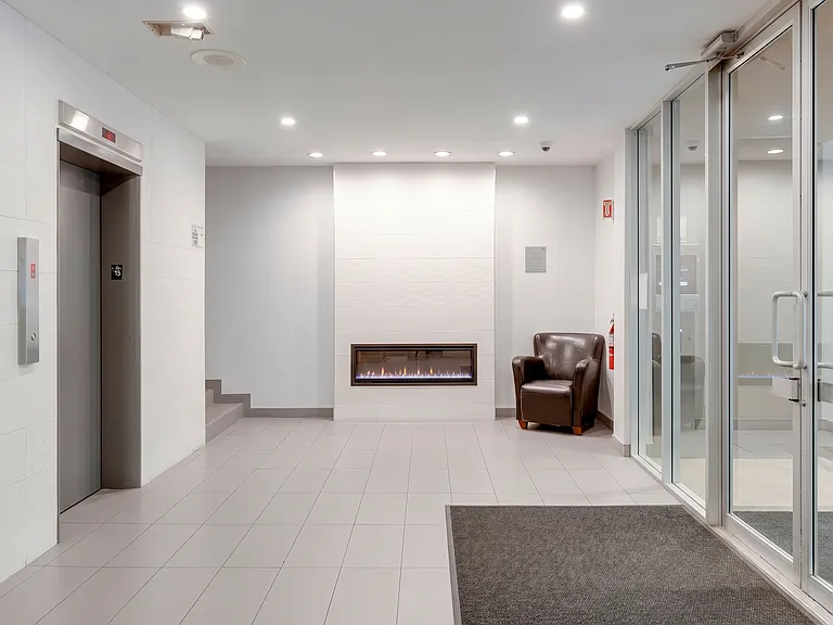 1255 Pendrell St — Photo 14