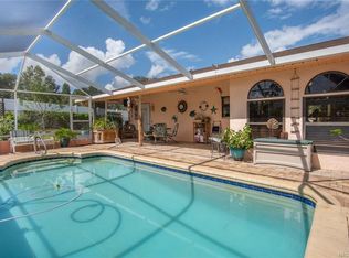 5664 W Paul Bryant Dr, Crystal River, FL 34429