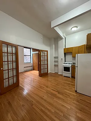 Rented by Peter R. Hungerford, LREB | media 13