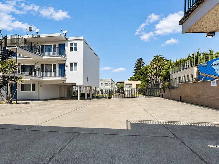 Vista Haus — Photo 6
